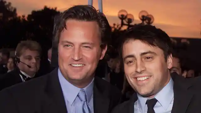 Stars Mourn the Loss of Matthew Perry: A Heartfelt Farewell to a Beloved Friend