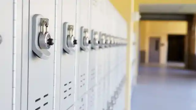 Girl Is Always Late For School, Teacher Decides To Follow Dad's SUV