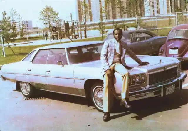 Sitting on a Caddy – 1975