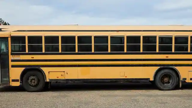 Bus Driver Won’t Let Kids Off Bus, Regrets It When Dad Shows Up