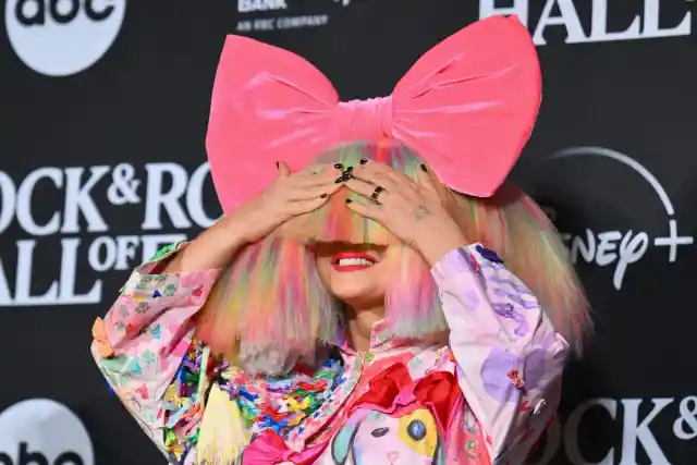 Sia's Brave Decision: The Real Reason Behind Her Shocking Transformation Revealed!