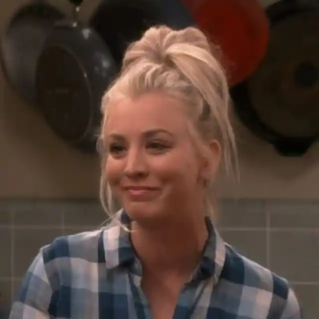 Kaley Cuoco Como Penny Hofstadter - Entonces