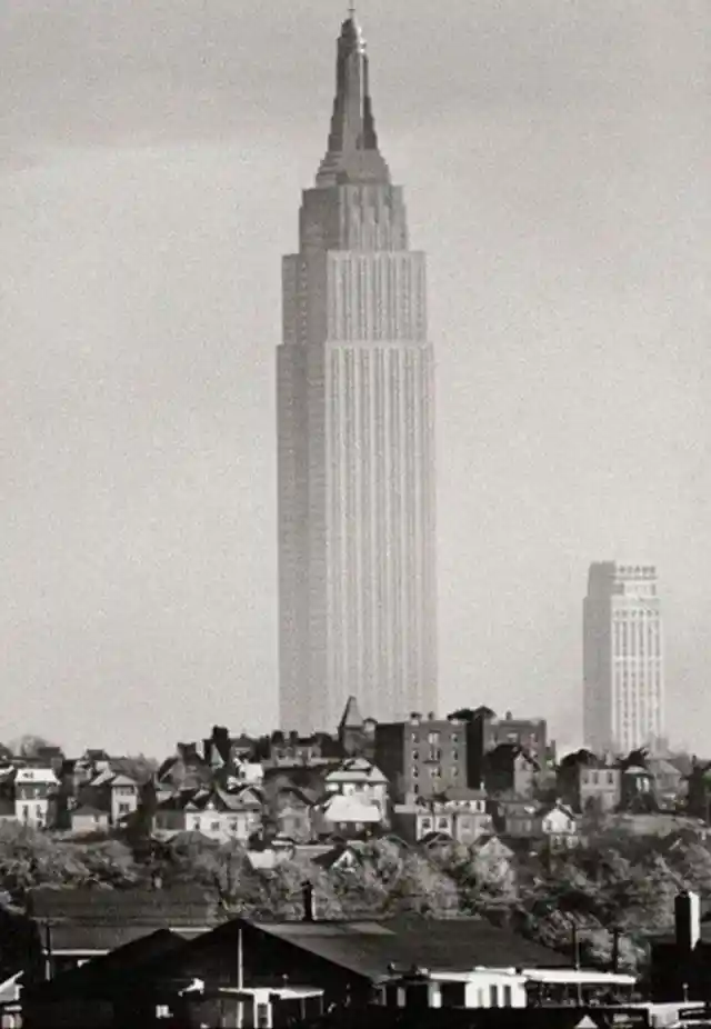 New York's First Skyscraper, 1941