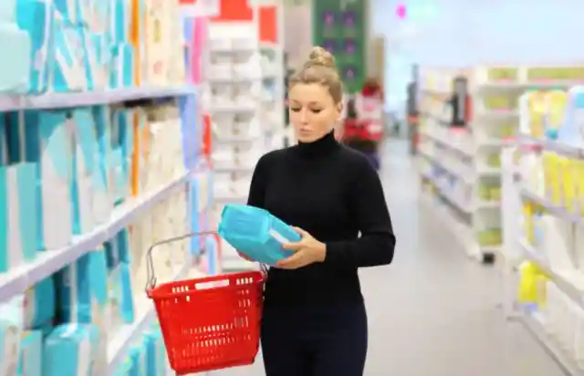 Suspicious Teen Buys Diapers, Cashier Finds Out His Secret