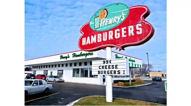 Classic Defunct Fast Food Restaurants We All Miss