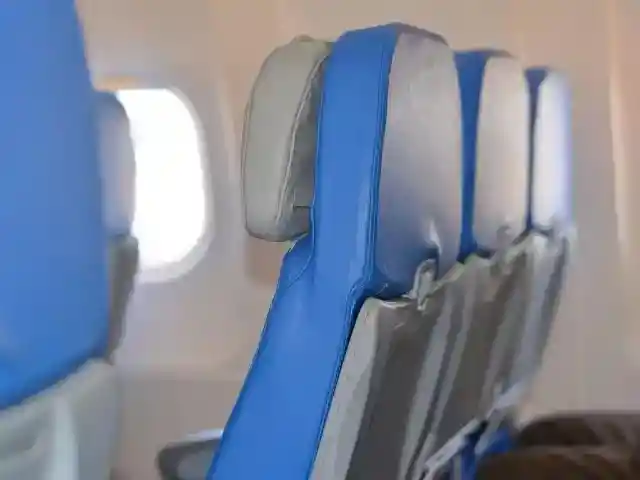 65 HISTORIAS DE LA VIDA REAL DE PASAJEROS DE AEROLÍNEAS VERGONZAMENTE TITULADOS