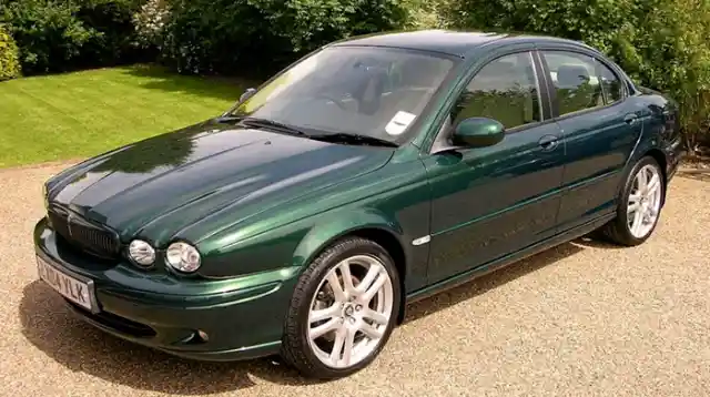 Jaguar X-Type (2001)