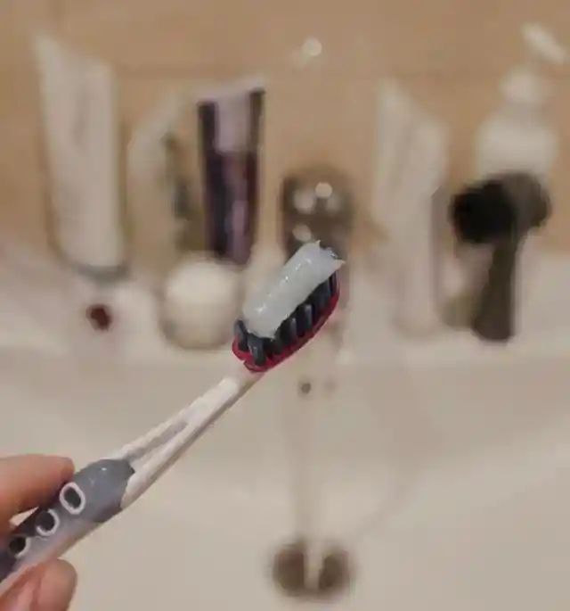 18. Keeping a Toothbrush for Too Long