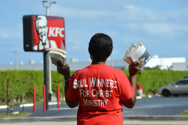 Son Sees Dad At KFC, Mother Says It’s Impossible