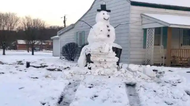 La Venganza Del Muñeco De Nieve De Los Vándalos