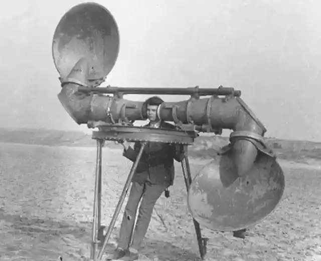 Pre-Radar Listeners for enemies: