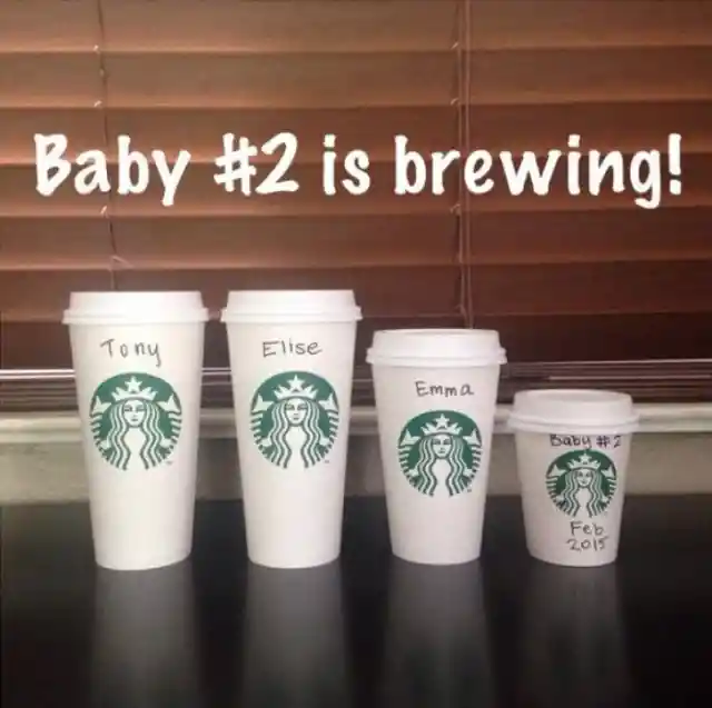 Couples Announced Their Pregnancy In A Hilarious Way And The Internet Can’t Stop Applauding