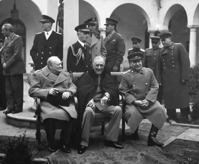 Conferencia De Yalta