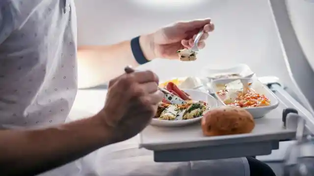 Man Orders One Meal To Share With Girls, Flight Attendant Finds Out Secret