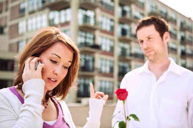 30 Whacky Reasons Why Marriages Crumbled Before They Began