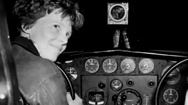 Weird Fact About Amelia Earhart’s Pilot Jacket