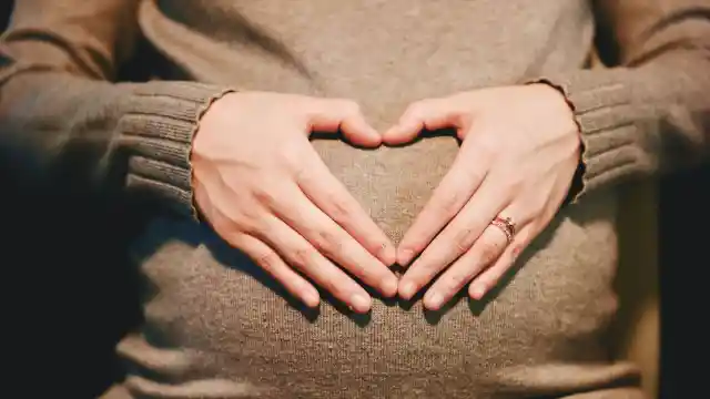 Mom Gives Birth To Triplets, Doctor Tells Her That They Need To Wear Helmets