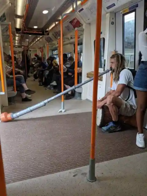 Serenata A Los Pasajeros