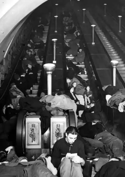 Shelter During The Blitz, 1940