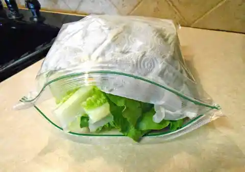 16. Keep Your Lettuce Salad Crisp All Week Long