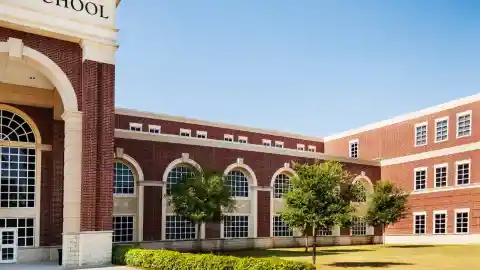 Girl Is Always Late For School, Teacher Decides To Follow Dad's SUV