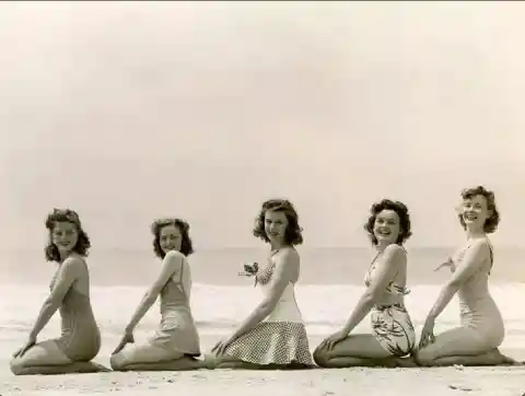 Friends Posing on the Beach – 1950s