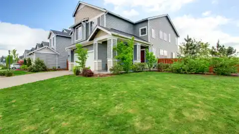 Neighbor Keeps Extending Yard Into Man's Property, Regrets It