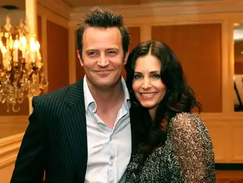 Stars Mourn the Loss of Matthew Perry: A Heartfelt Farewell to a Beloved Friend