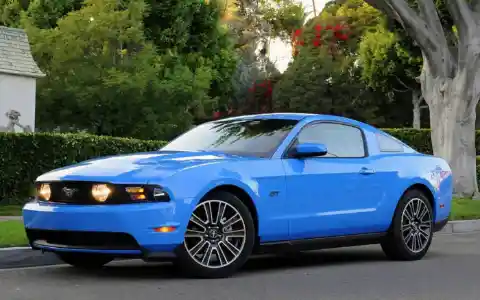 2010 Ford Mustang