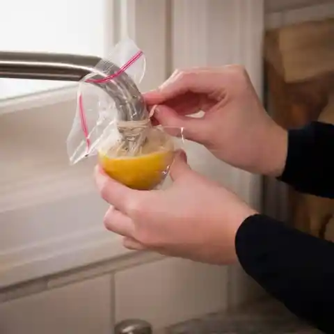 16. To Remove Hard-Water Buildup, Use Lemon