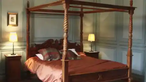 Dad Checks Daughter’s Bed After Mother-In-Law Gives It To Her, Finds Out Truth