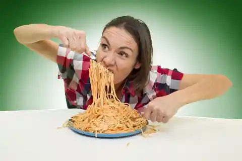 Fastest Time to Eat a Bowl of Pasta