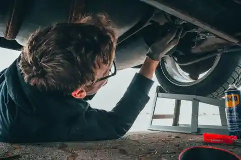 Enraging A Garage-obsessed Dad