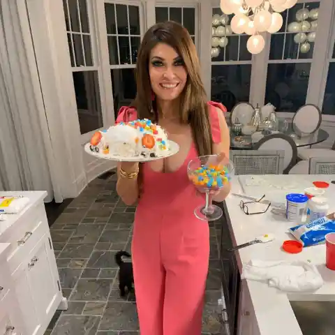 Kimberly Guilfoyle - Fuera De La Pantalla