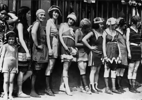 Beauty pageant- 1920