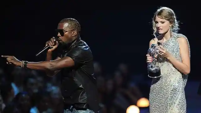 Imma Let You Finish by Kanye West and Taylor Swift, 2009 MTV Video Music Awards