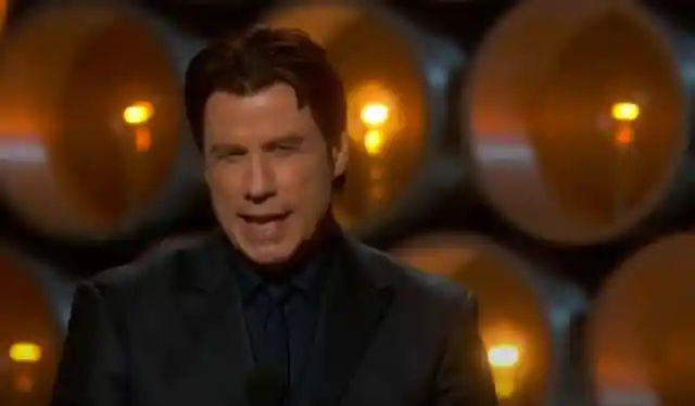 2014 Academy Awards: John Travolta Refers to Idina Menzel as "Adele Dazeem"
