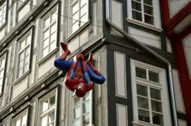 31.&nbsp;&nbsp;The Day Spiderman Knocked on My Door!