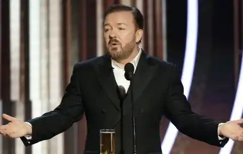 In 2020, Ricky Gervais mocks Hollywood and the Golden Globes