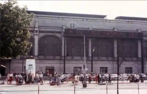 1982 at Dresden Train Station